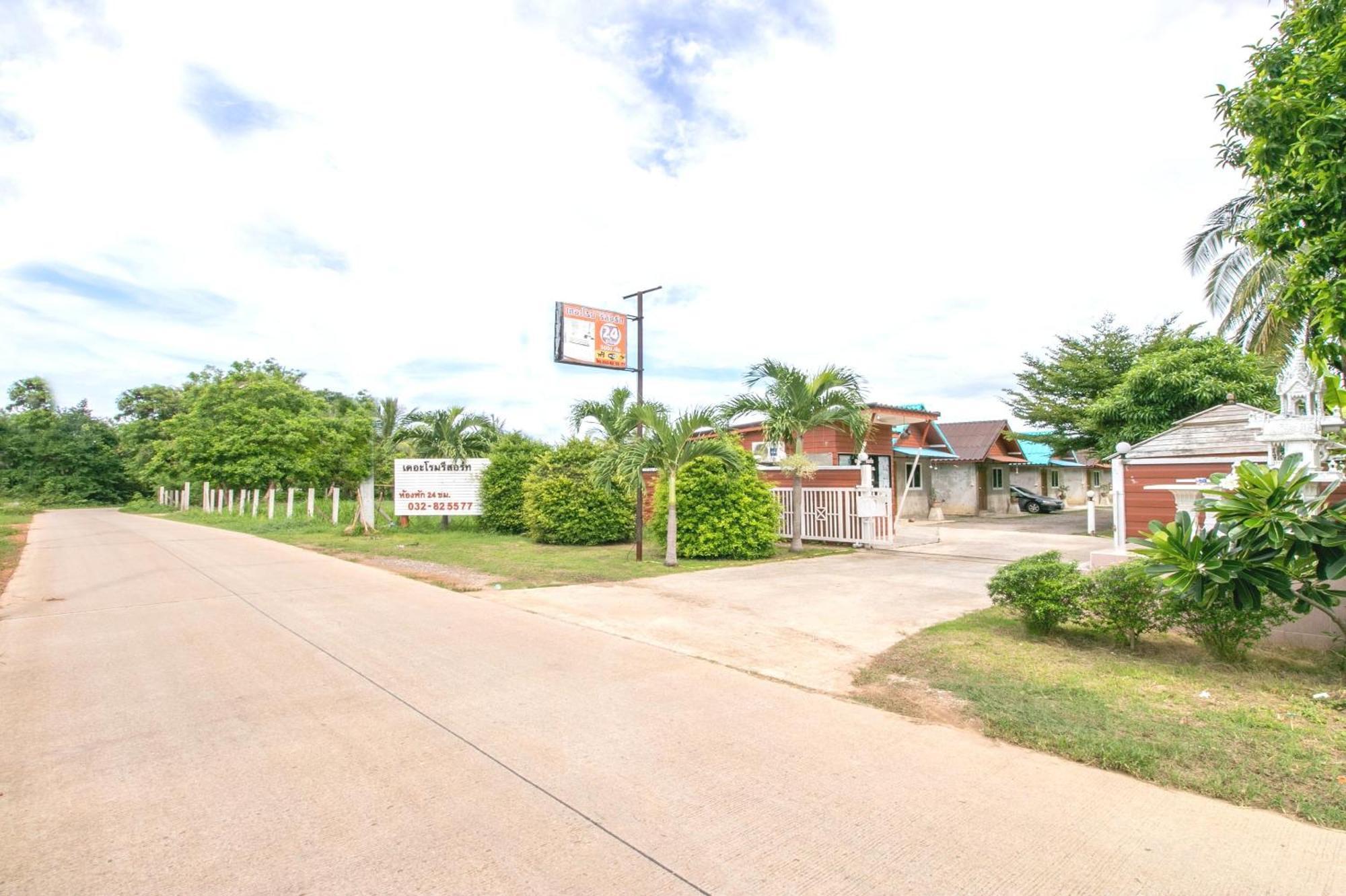 The Rome Resort Pran Buri Exterior photo