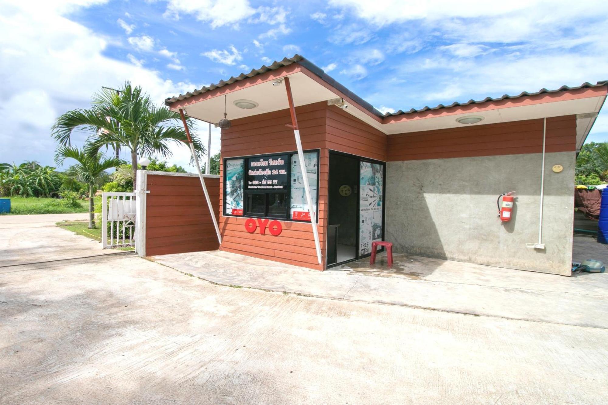 The Rome Resort Pran Buri Exterior photo
